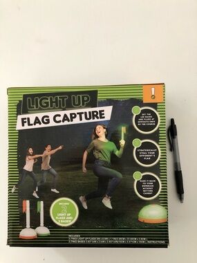 Light Up Flag Capture Game - Green and White